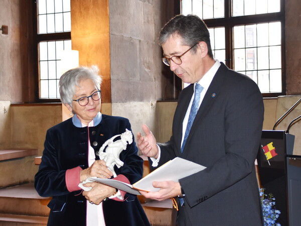 Tanzender Schäfer für Dr. Anke Klaus