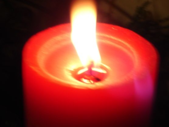 12. Dezember 2021 | Candle Lighting - Gedenkgottesdienst in Würzburg