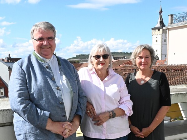 30.000 Euro für Projekt zur Ausbildung junger Eltern